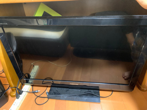 TOSHIBA  液晶テレビ　　32AC4
