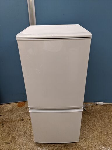 (売約済み)SHARP シャープ ノンフロン冷凍冷蔵庫 137L 2016年製 SJ-D14B-W ホワイト 白 つけかえどっちもドア
