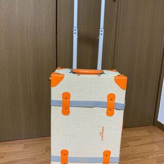 【価格交渉可】キャリーケース 静音二輪 軽量 復古主義 可愛いの画像