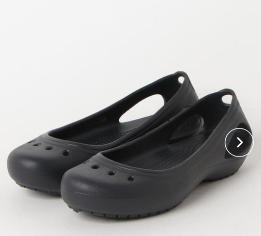 新品　クロックス　23センチ黒のサンダル