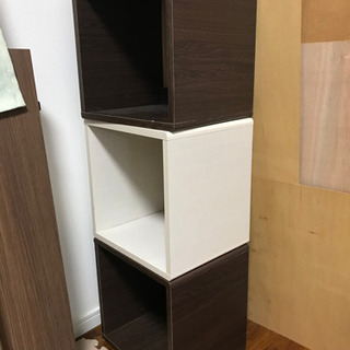 収納棚
