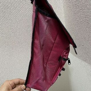 UNITED COLORS OF BENETTONベネトン ショルダーバッグの画像