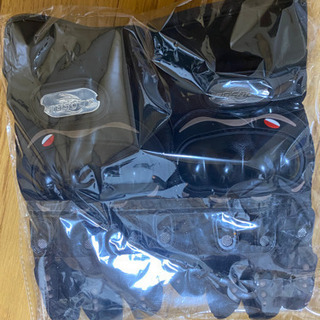 値下げ 　中古　新型CB250Rタンクカウルの画像