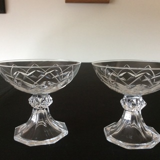 クリスタルのカクテルグラス  2脚