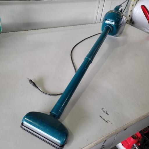 6月6日　お値下げ！　0602001 コンパクト掃除機 HITACHI PV-H22