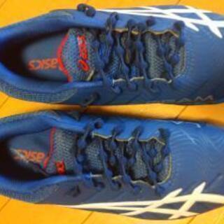asics laserbeam アシックス　スニーカー 試着のみ美品 24.5の画像