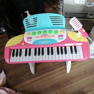 子供用ピアノ(キーボード)●箱付き　大幅値下げ!の画像