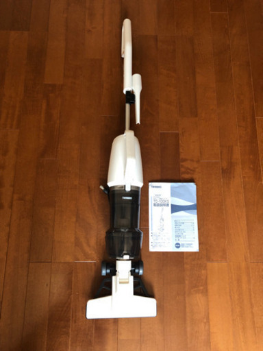 【取引中】美品　ツインバード　スティック型掃除機
