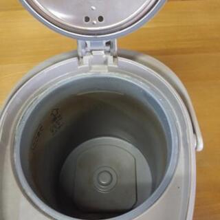 ZOJIRUSHI　電動ポット　2013年製の画像