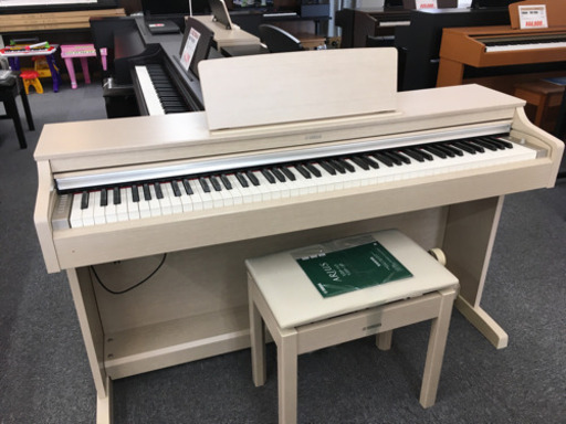 296 YAMAHA  YDP-163WH 2017年製　電子ピアノ　ヤマハ