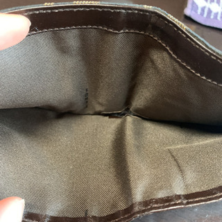 FENDI折りたたみ財布の画像