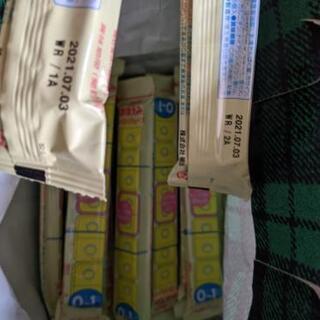 明治らくらくキューブ　粉ミルク　０歳用
