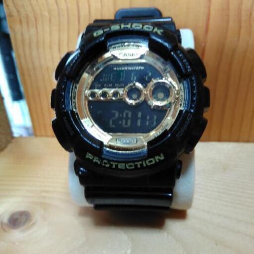 Gショック　GD-100GB