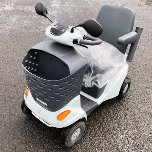 【ほぼ新車】スズキ セニアカー シニアカー 電動カート 電動車いす ET4D7 SUZUKI