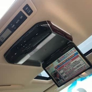 サンルーフ　後席モニター！！