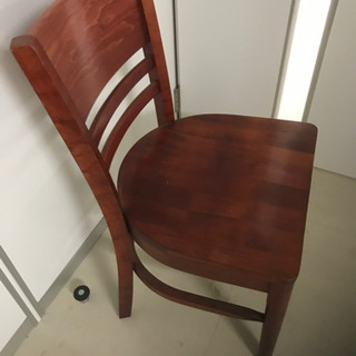 木製のイス差し上げますの画像
