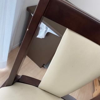 ニトリ ダイニングチェア　回転椅子　二脚セットの画像