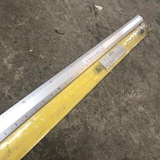 刃物屋取り扱い　３尺３寸　定規の画像