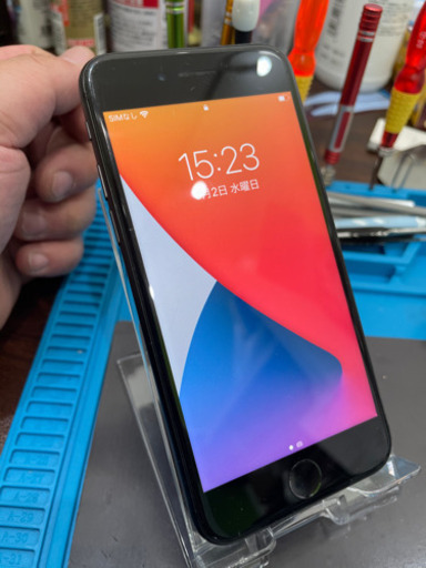 【売却済み】iPhone8 64GB ブラックSIMフリー端末【バッテリー新品】