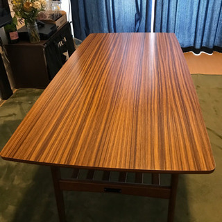 カリモク60 リビングテーブル（大）　ウォルナット　美品の画像