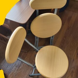 折り畳み式椅子　無料でお譲りします。