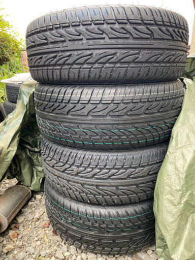 2本バリ溝‼️ 2本新品‼️18インチ114.3ー5穴 アルミホイールタイヤセット4本 225/40/18