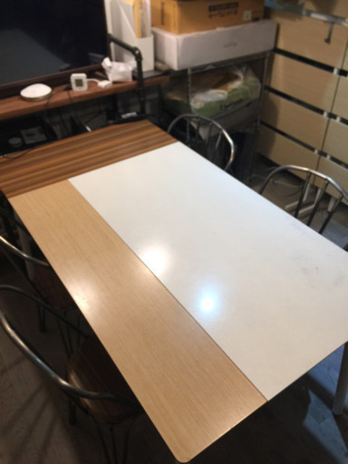 【7月1日に引き取っていただける方限定】おしゃれテーブル