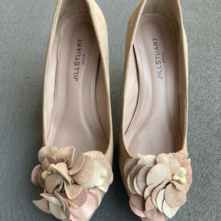 ジルスチュアートパンプス　２３.５センチ