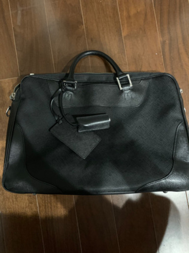 ペッレモルビダ　本革！激安！