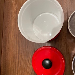 富士ホーロー においがつきにくい油こしの画像