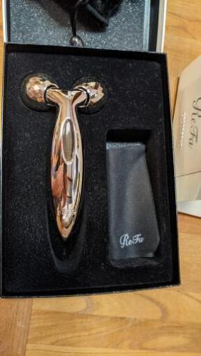 【長期外出中】美顔ローラー ReFa CARAT FACE