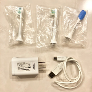 【ネット決済・配送】フィリップス　ソニッケアー　ダイヤモンドクリーン　ピンク　コレクション　新品未使用　舌磨きブラシヘッド付属　ソニケア　ソニッケア　ソニケアー　ダイアモンドクリーン　純正 Philips Sonicare Diamond Clean pink collection tongue brush head  の画像