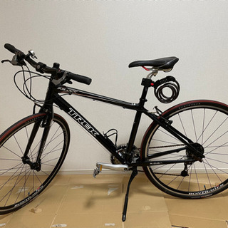 クロスバイク  TREK7.5FX 