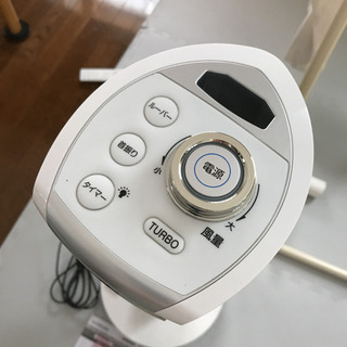 KOIZUMI コードレスタワーファンの画像