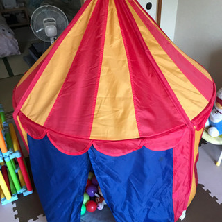 子供用テントハウス　除菌スプレーしてお渡しします。