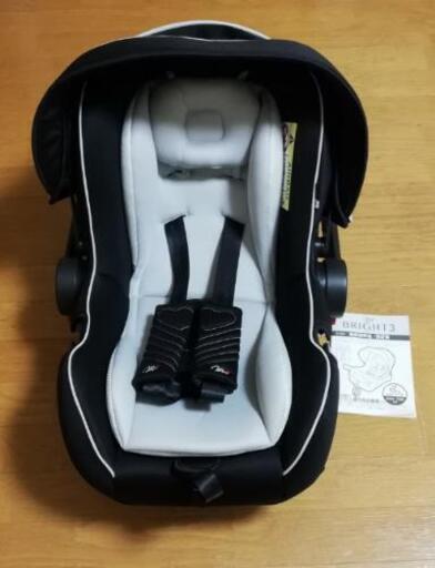 新品同様　新生児チャイルドシート　MC ブライド3