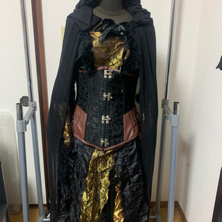 ハロウィン魔女の衣装の画像