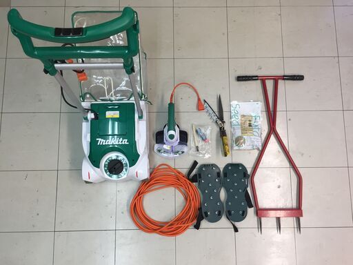 芝生管理用機材一式