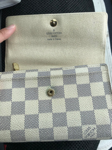 ヴィトン 財布