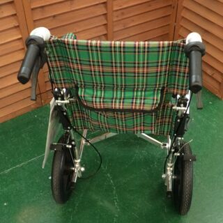 【愛品倶楽部柏店】KADOKURA（カドクラ） 介助用 車椅子 A604-ACG【問合わせ番号：101-024553 002】の画像