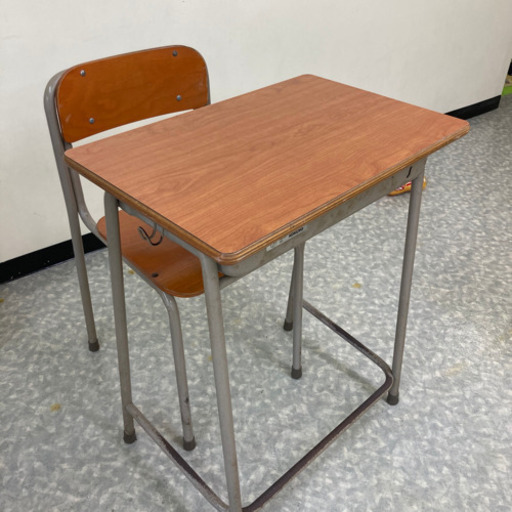 学校机