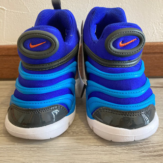 新品　NIKE ダイナモ　15cm キッズ　スニーカー