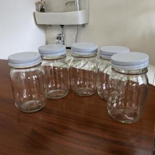 空き瓶１２個(550グラム入り)