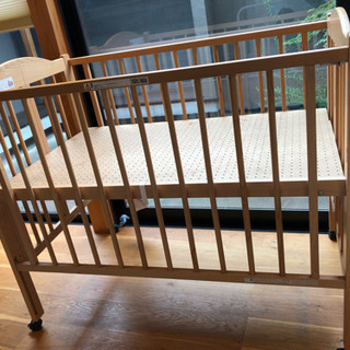 値下げしました。ベビーベッド　石崎家具スリーピー