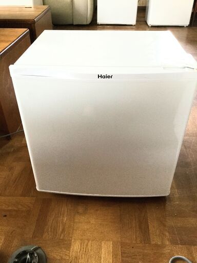 Haier ハイアール 1ドア冷蔵庫 40L JR-40CR 小型 単身 ホワイト 2013年製福井市の冷蔵庫