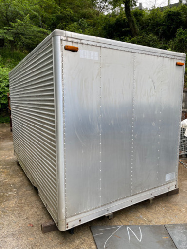 トラックコンテナ　バイクガレージ、物置などに