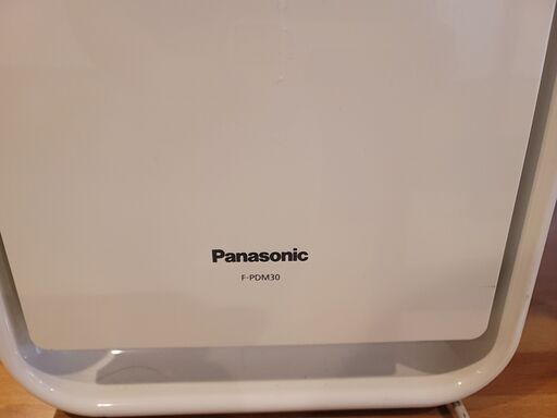 Panasonicパナソニック 空気清浄機　F-PDM30-W