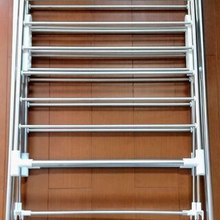 ［定価の半額］大容量！多機能物干しの画像