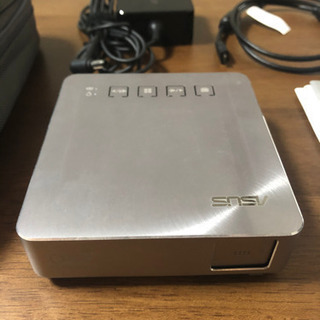 asus s1プロジェクター