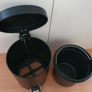 IKEA イケア ペダル式ゴミ箱 ヴォルゴト ブラックの画像